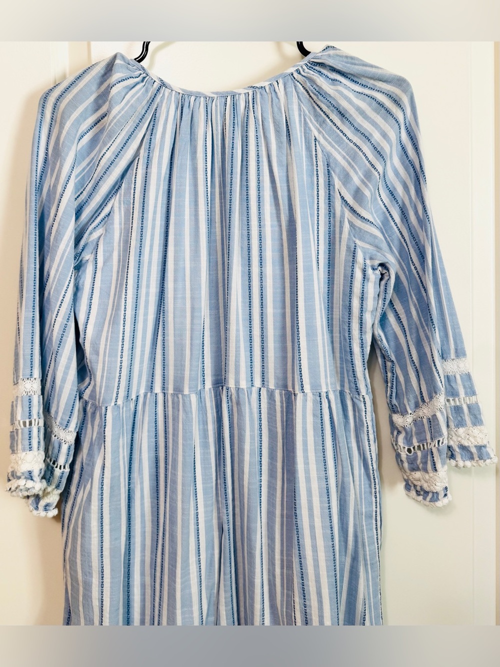 Tommy Bahama Blue Striped Tiered Dress Lace Trim Resort Cover-Up M - Picture 10 of 12